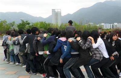 上海狼牙企業(yè)管理咨詢 專業(yè)團(tuán)隊(duì)服務(wù)，助力企業(yè)成長(zhǎng)與凝聚力提升